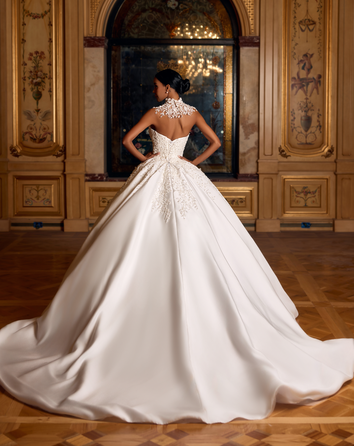 Kloe Nicol Sposa