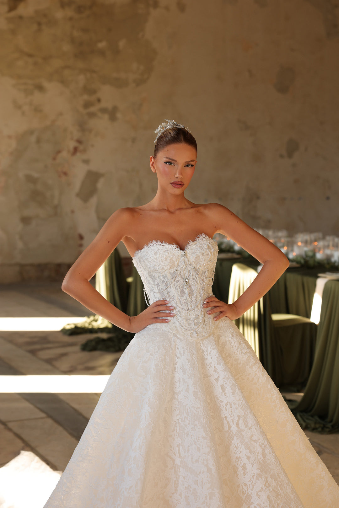 Mirela Nicol Sposa