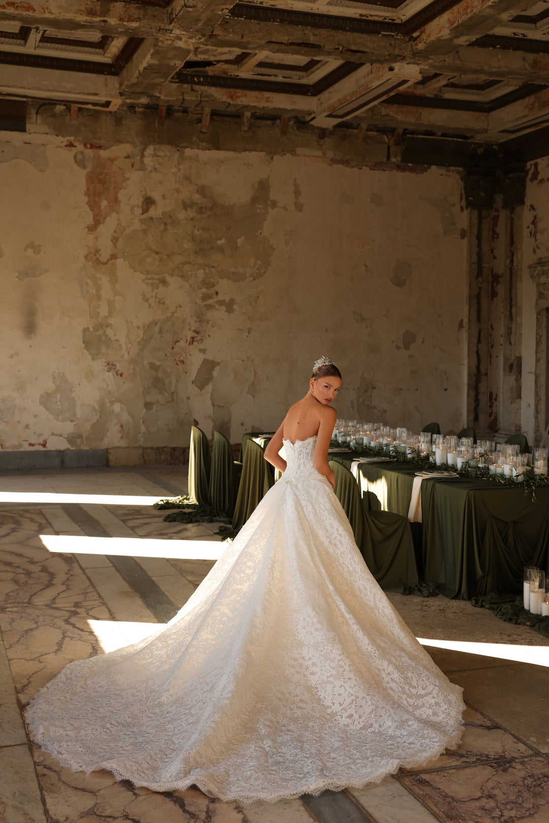 Mirela Nicol Sposa